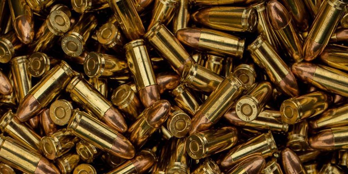 Las autoridades investigan un presunto envío de3 000 balas entre agentes policiales de Perú y Ecuador