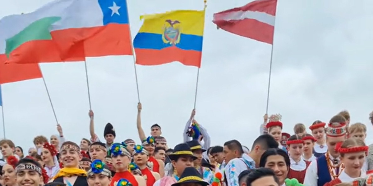 Danza de la Amazonía ecuatoriana cautiva al público en festival de Corea del Sur