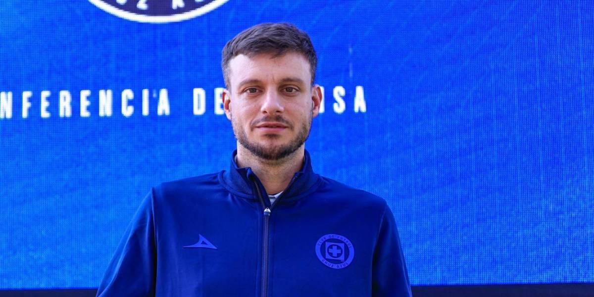 Martín Anselmi fue presentado como nuevo entrenador del Cruz Azul mexicano