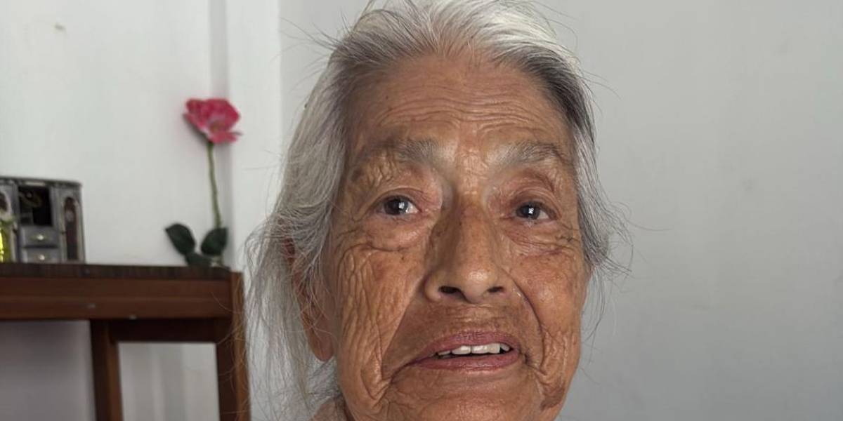 Débora Rybadeneira, la adulta mayor ecuatoriana sin familia que vive en Israel y busca ayuda