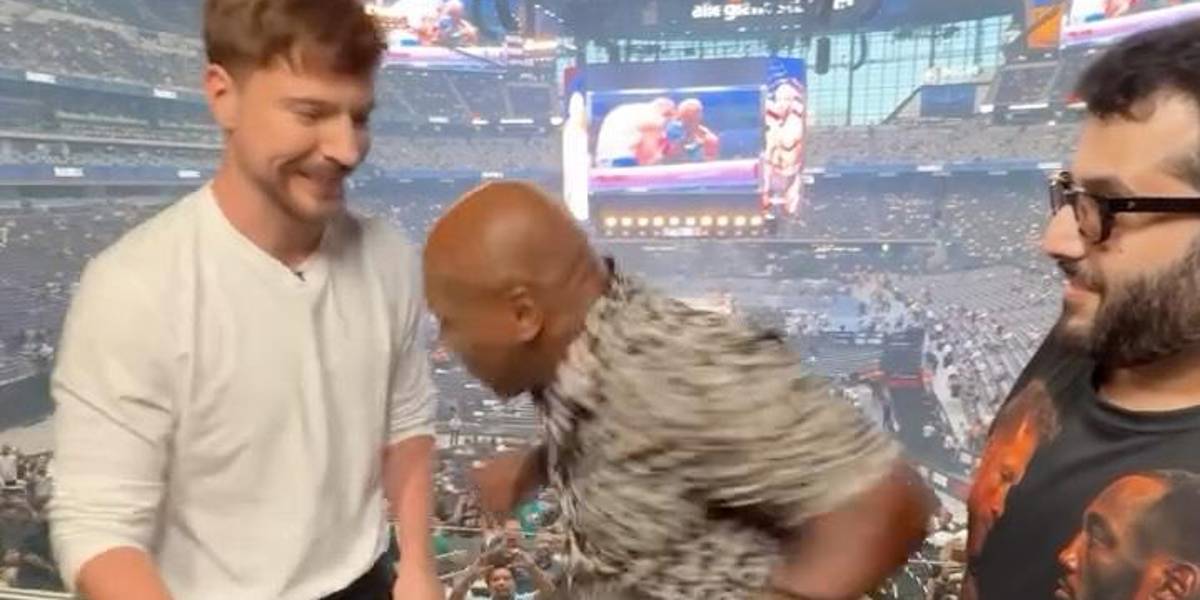 Viral: Mike Tyson golpea a MrBeast en vivo