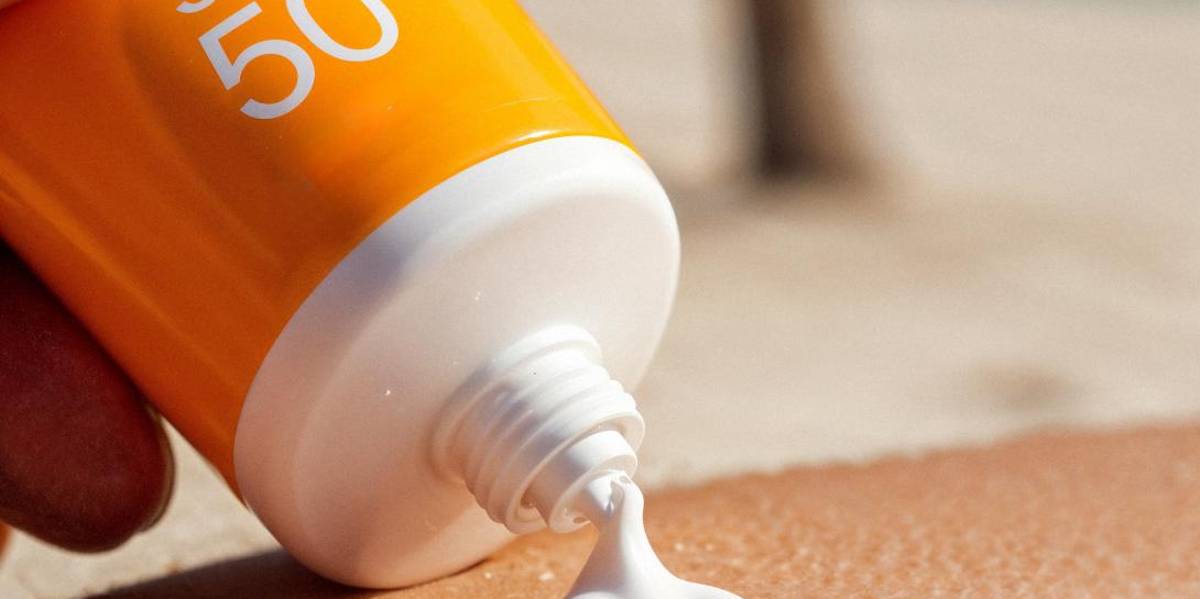 ¿Por qué es importante usar protector solar incluso en días nublados?