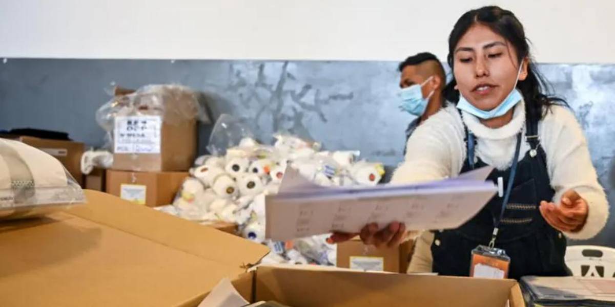 Elecciones en Bolivia: 3 factores que explican por qué el país podría ir por primera vez a segunda vuelta en las presidenciales