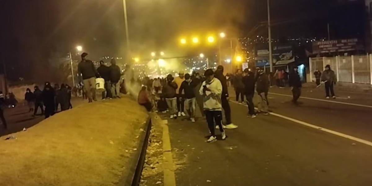 Paro Nacional Ecuador | Un manifestante fallecido y 12 militares heridos en Cotacachi