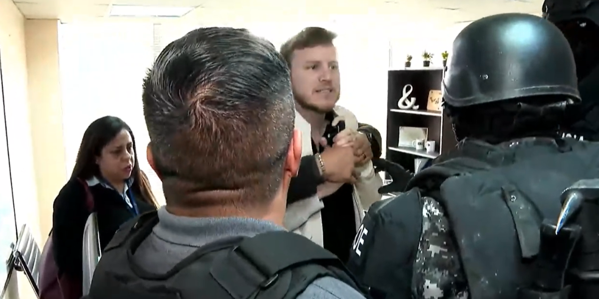 Augusto Verduga habla de la implantación de un disco duro entre las pruebas del caso Ligados