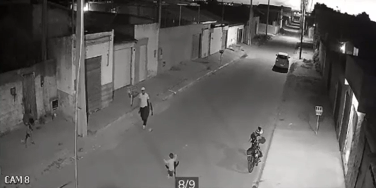 Bebé de un año muere atropellado mientras jugaba frente a su casa en Brasil