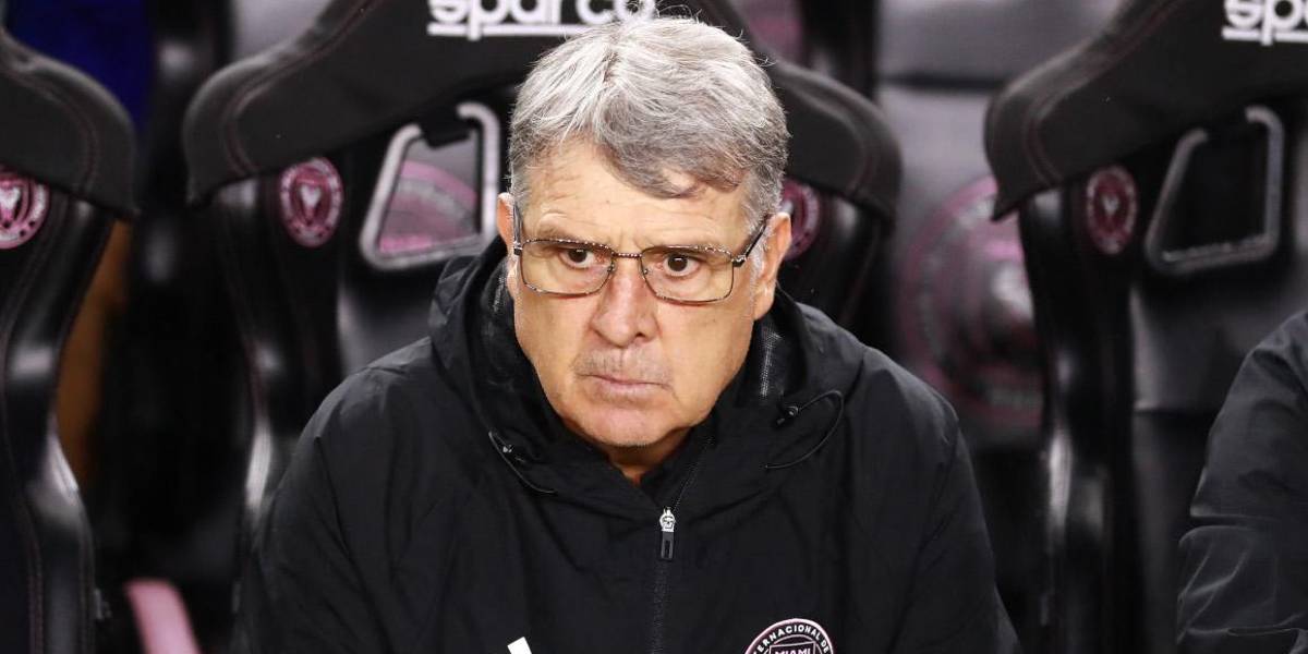 Gerardo Martino: No pensábamos en Campana porque ponerlo junto con Taylor implicaba perder mucho en la mitad de la cancha