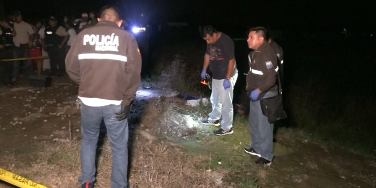 Hallan cuatro cadáveres de hombres en una zona agrícola de Urdaneta, en Los Ríos