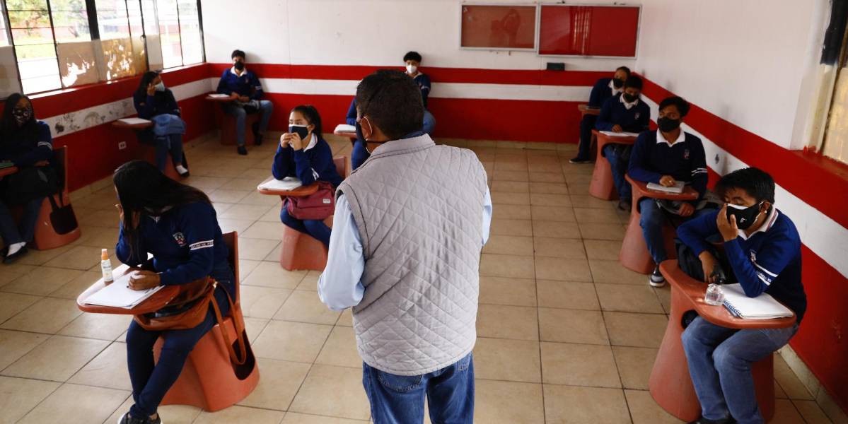 Más de 46 mil estudiantes se han sumado al retorno voluntario de clases presenciales