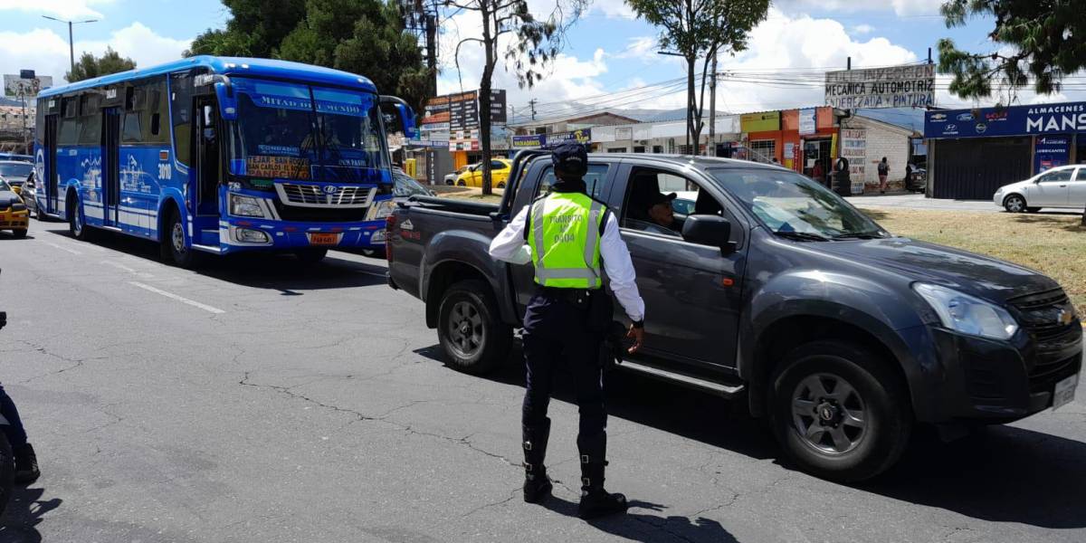 Pico y placa en Quito: las restricciones de movilidad para este jueves 17 de agosto