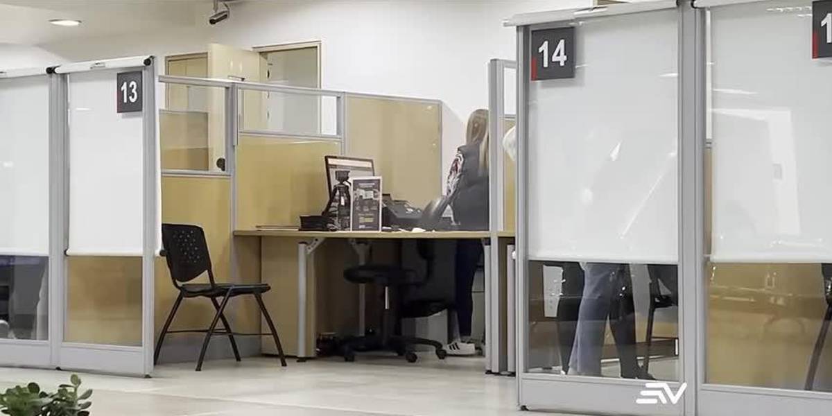 ¿Cómo cambiarse de nombre en el Registro Civil de Ecuador?