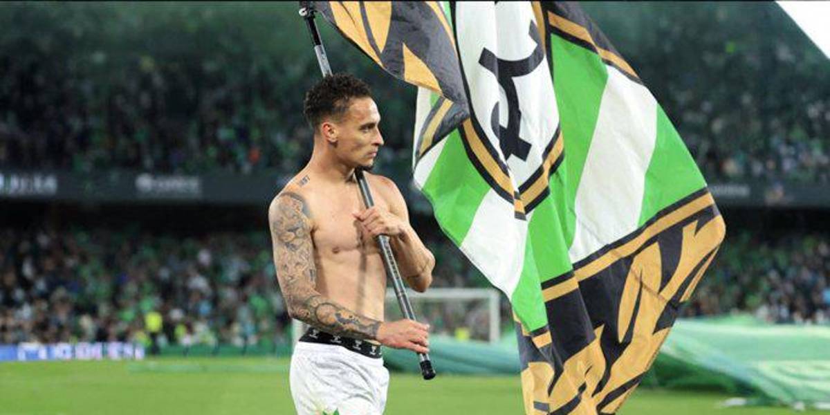 Antony vuelve al Betis y abandona definitivamente al Manchester United