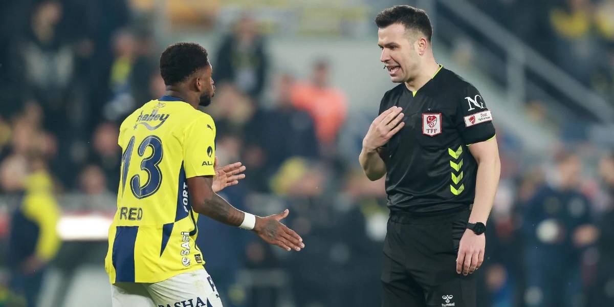 Tribunal de Turquía ordenó prisión preventiva para un presidente de un club y siete árbitros por apuestas