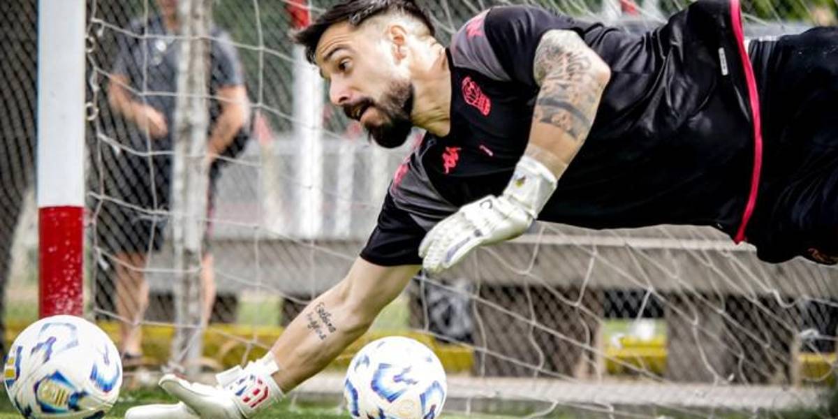 La espectacular atajada de Hernan Galíndez que le dio los tres puntos a Huracán en la liga de Argentina