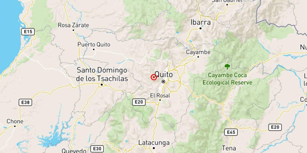 Un sismo en Quito despertó a muchos la madrugada de este sábado 12 de abril