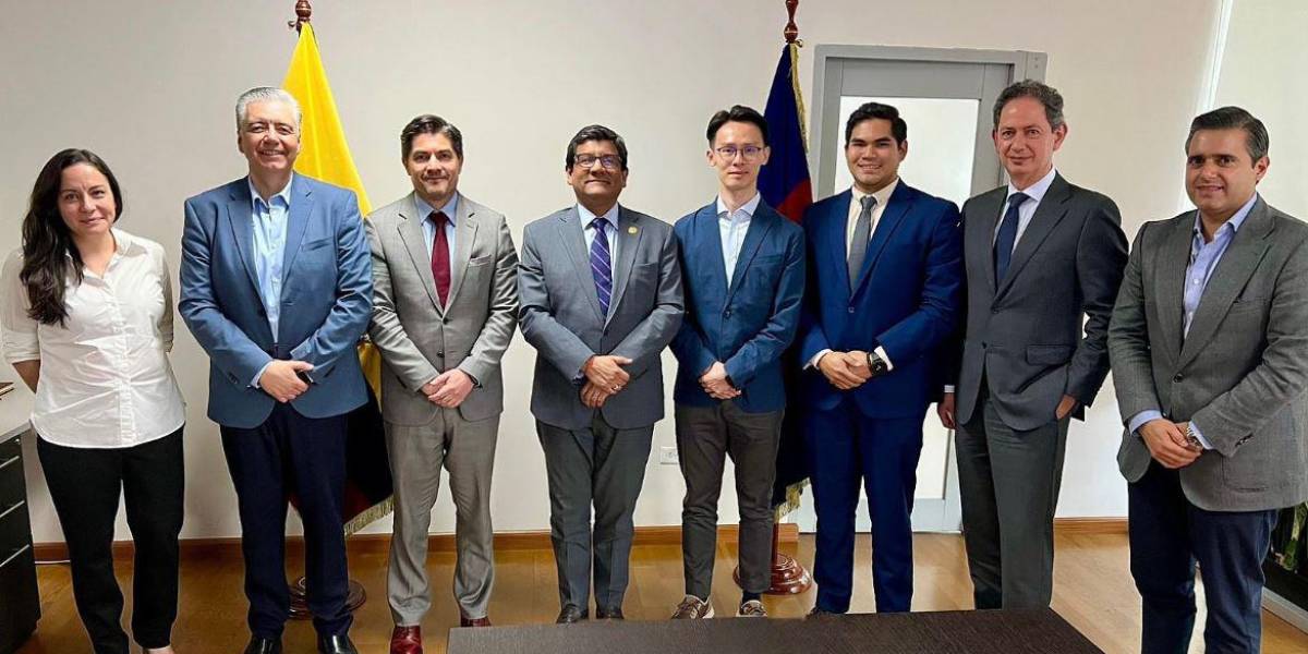 Reunión entre representantes de Temu y el Ministerio de Producción.