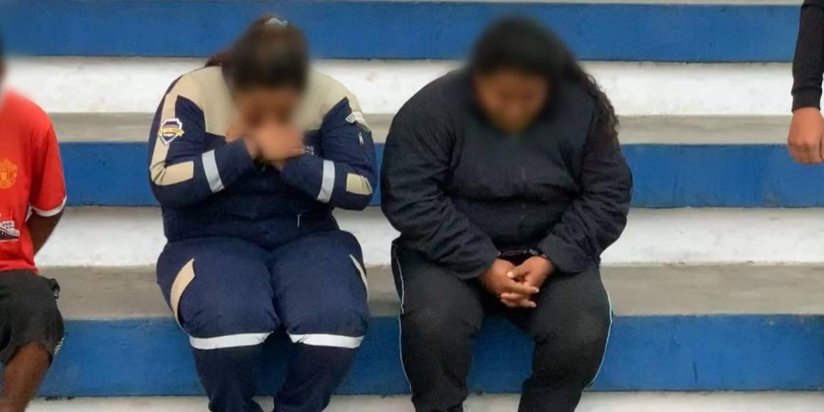 Dos guardias de un hospital y un centro de salud de Machala extorsionaban a médicos