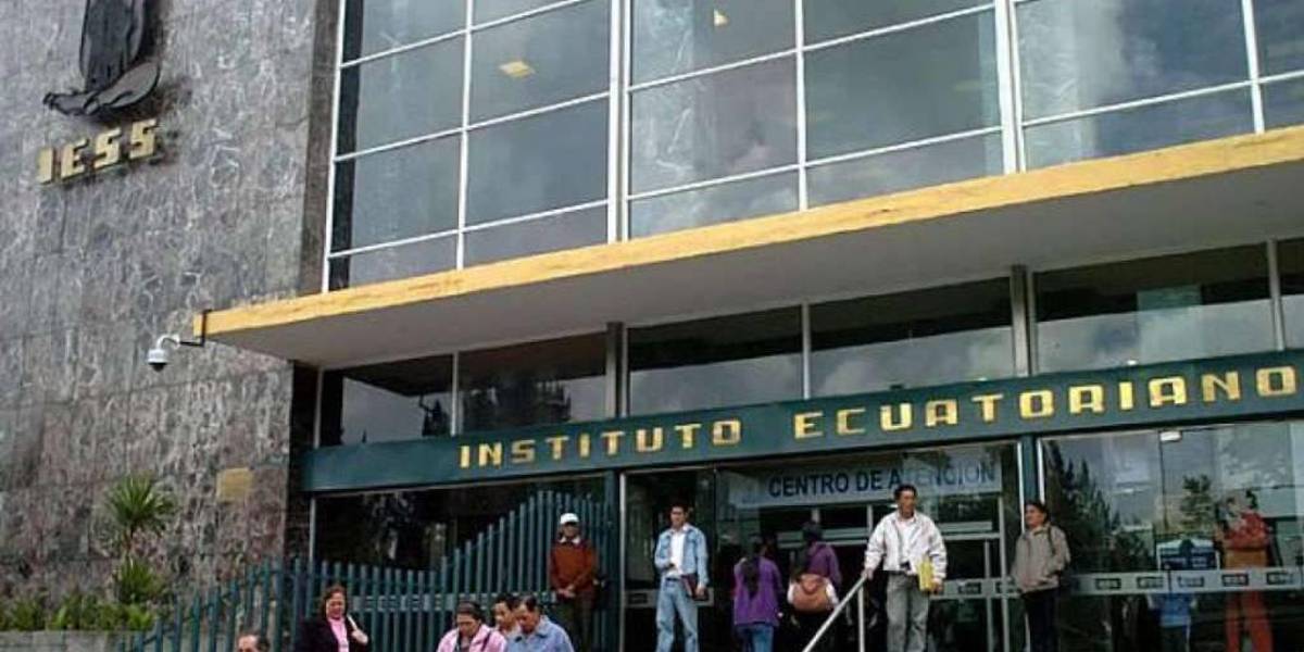 El IESS lanzará un programa de afiliación voluntaria para jóvenes entre 15 y 24 años