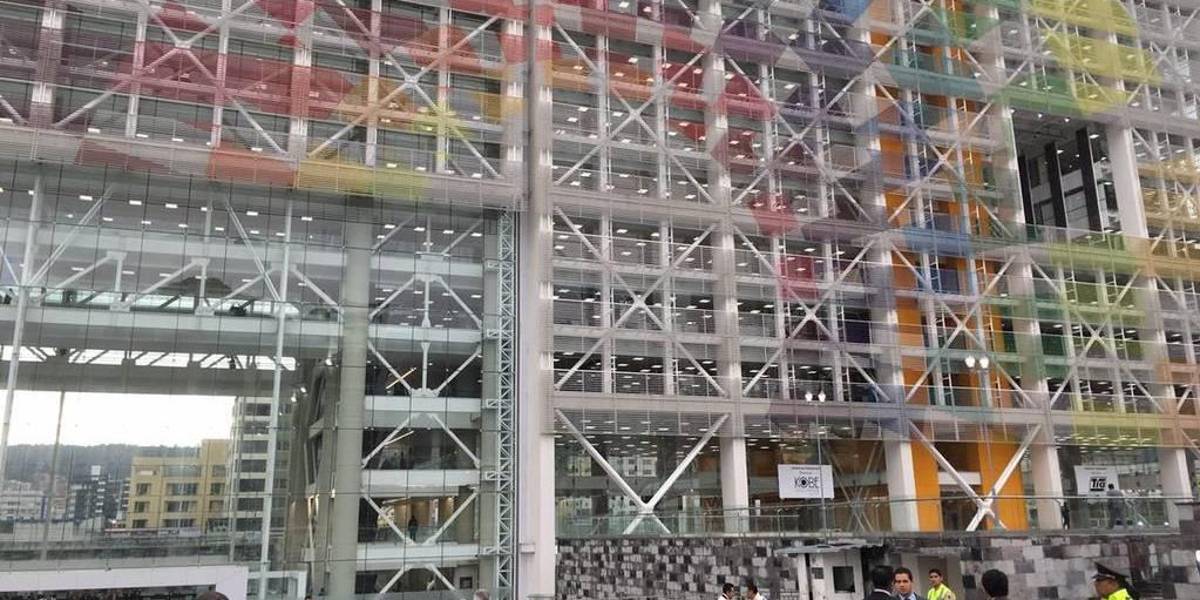 Miedo e incertidumbre entre los funcionarios públicos tras masivos despidos