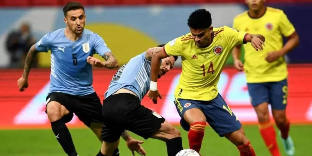 Uruguay consigue agónico empate ante una confiada Colombia