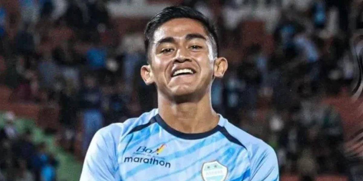 Un futbolista boliviano miente sobre su identidad y su equipo jugará con 33 puntos menos