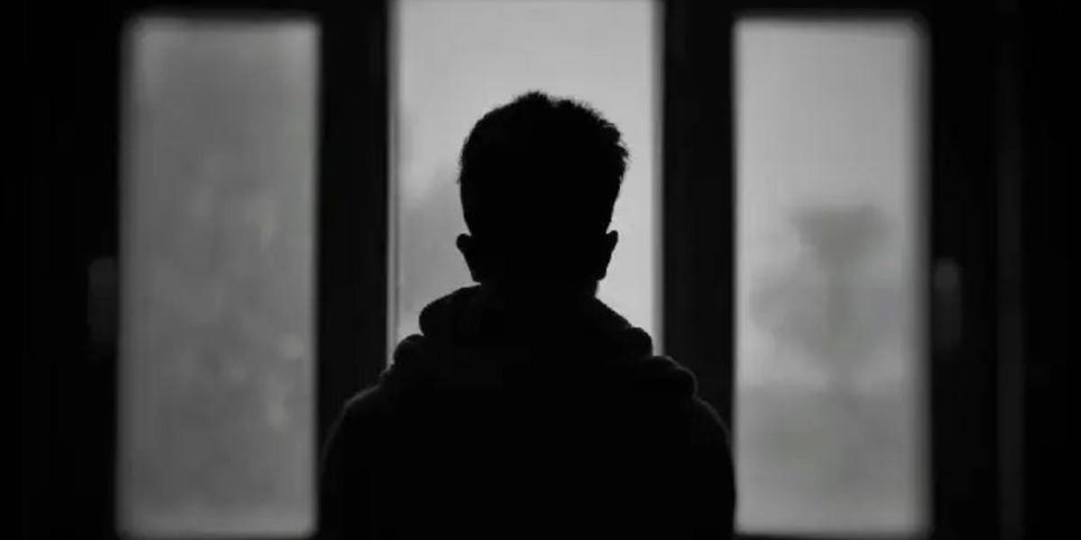 Un adolescente recibe sentencia por asesinato de compañero de colegio en Esmeraldas