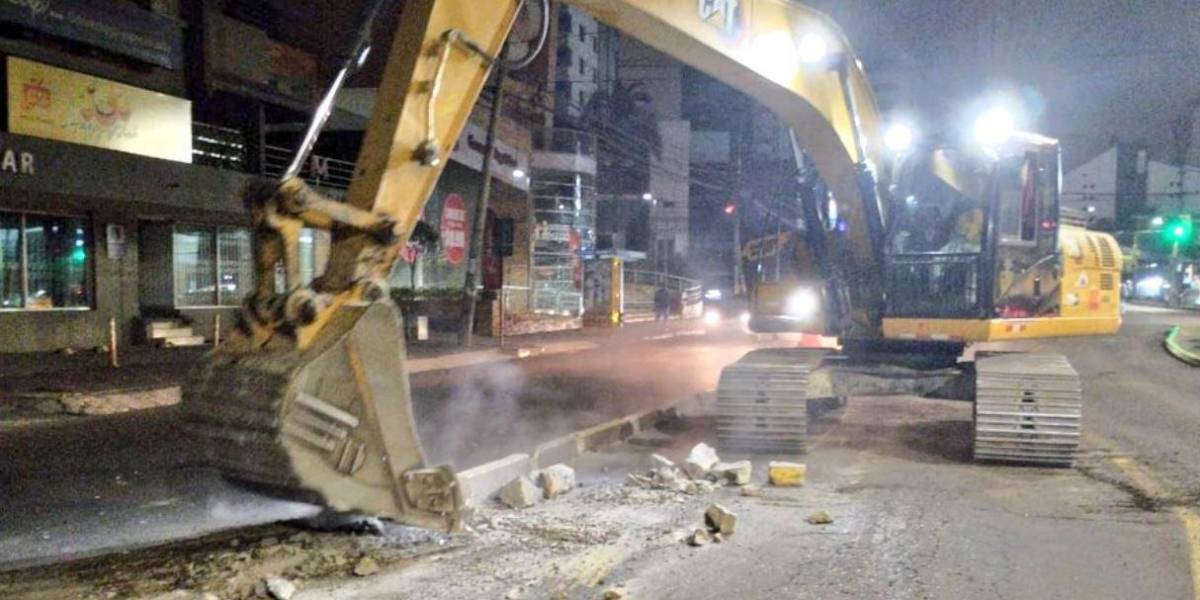 Cierres viales en intersecciones de la República y Whymper por trabajos en el carril de la Ecovía