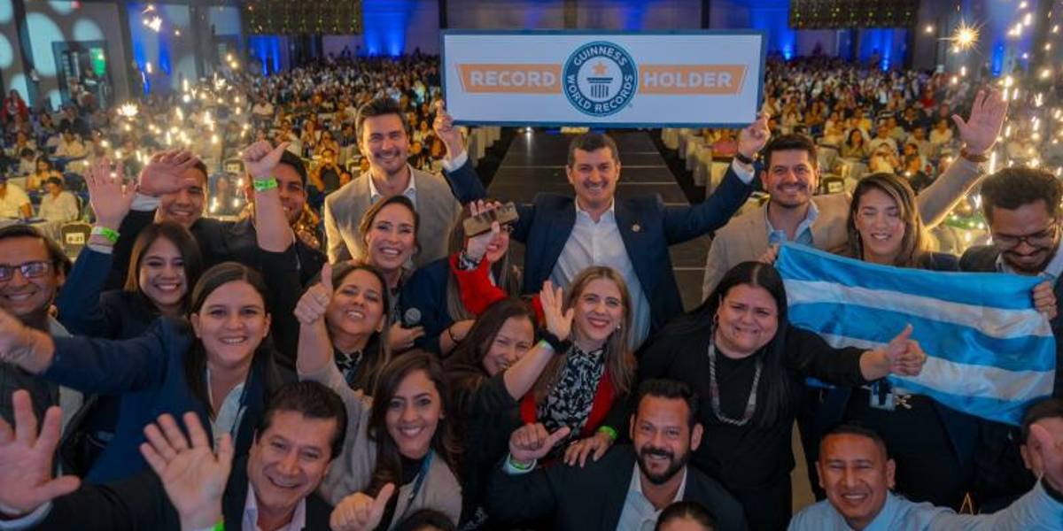 La Cámara de Comercio de Guayaquil logró un récord Guinness por la clase de emprendimiento más grande del mundo