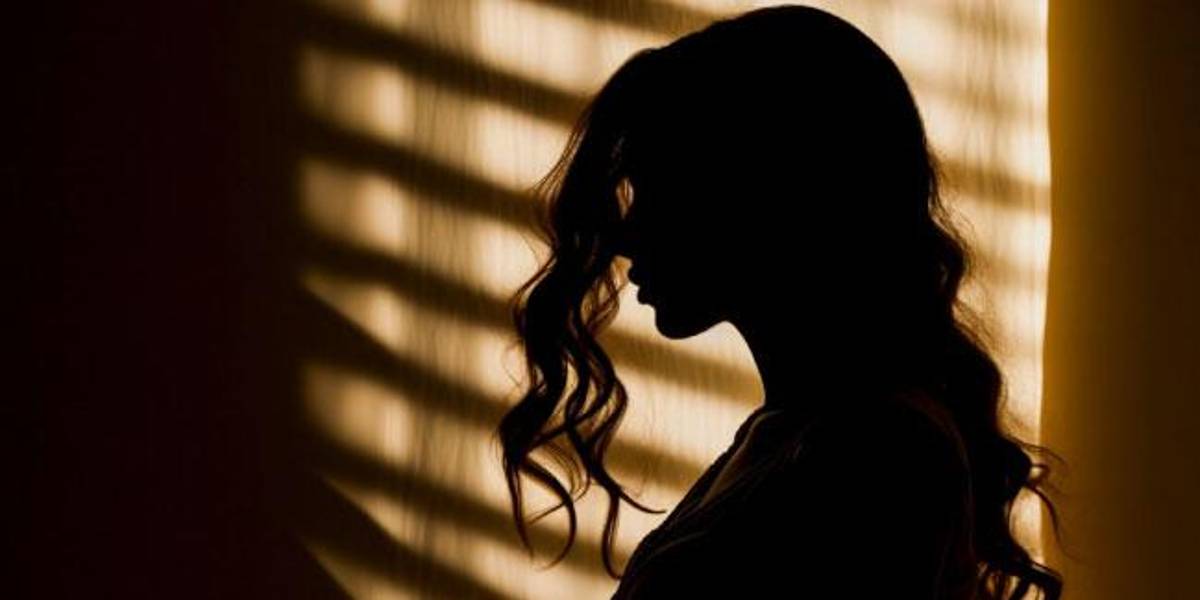 Quito: cuatro presuntos integrantes de una red internacional de pornografía infantil fueron detenidos