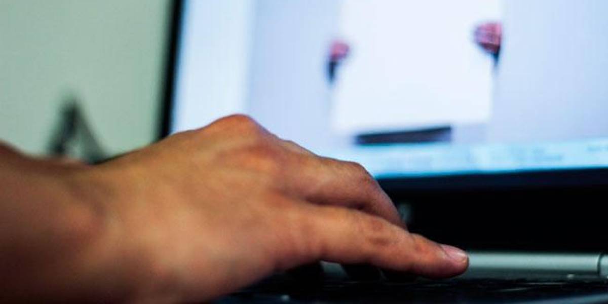 A un extranjero le dieron prisión preventiva por presunta pornografía infantil, en Babahoyo