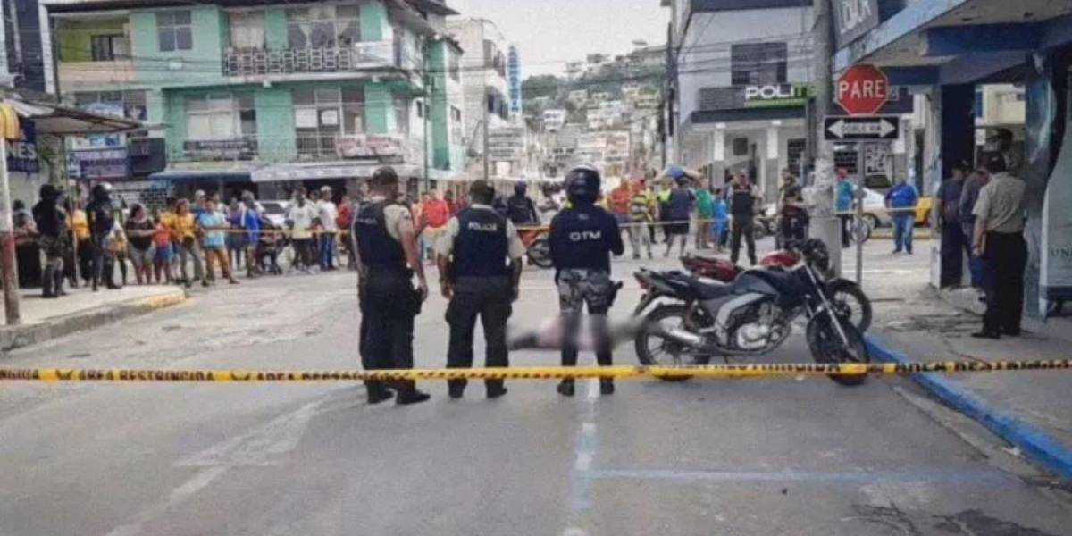 Momento del asesinato del abogado Juan Neira en 2022.