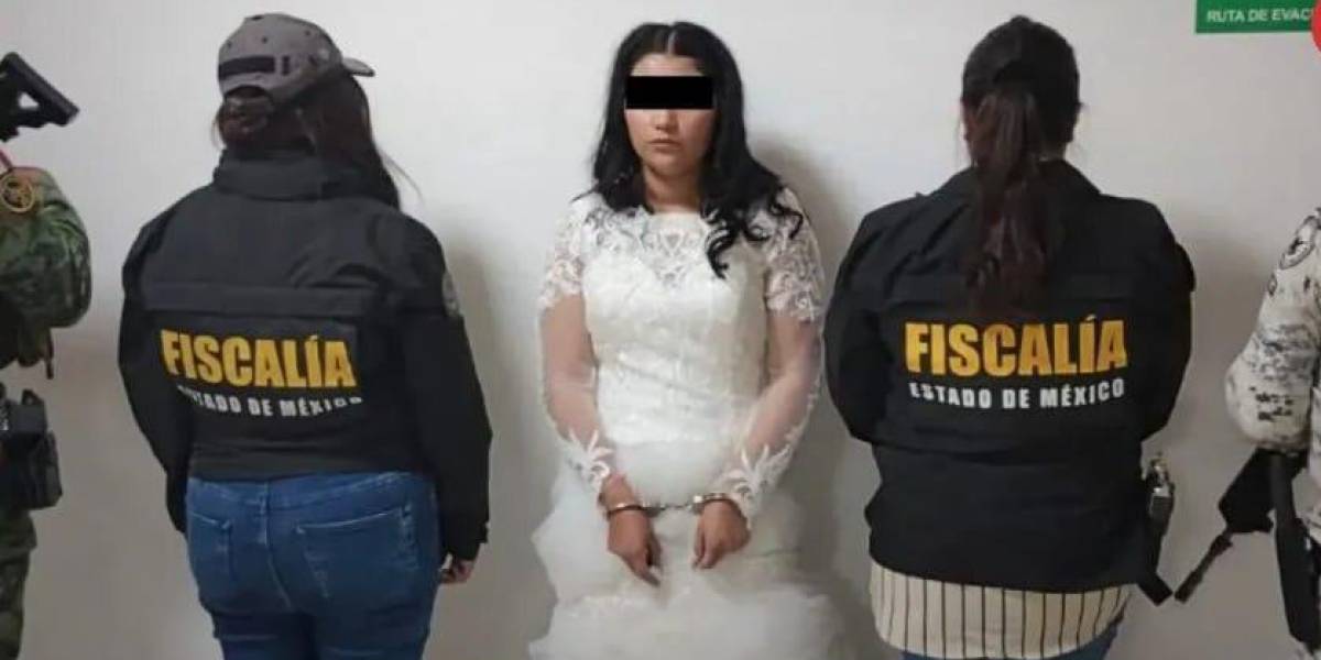 México: una mujer, con su vestido de bodas, fue detenida antes de casarse
