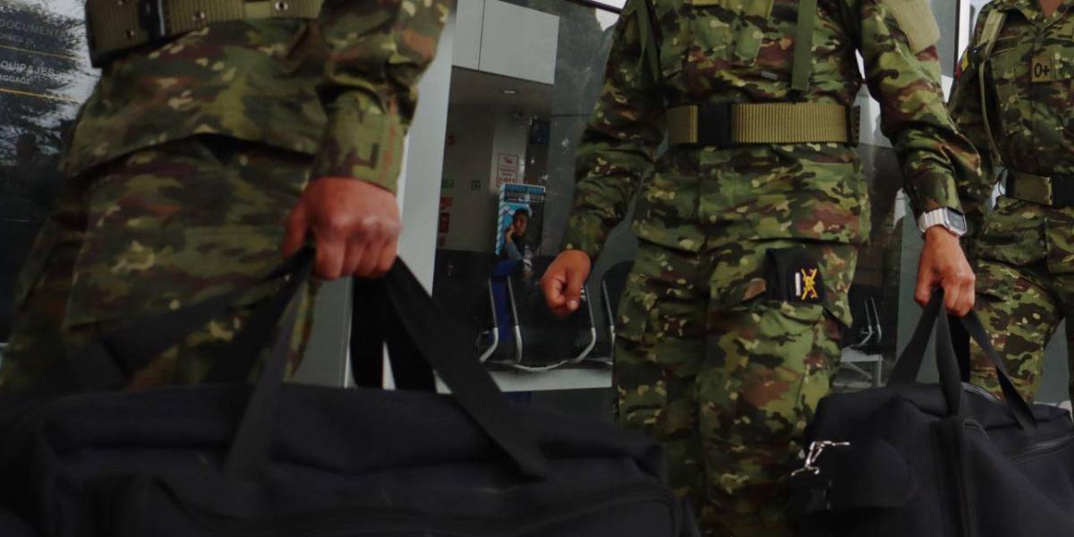 Dos militares fallecieron en instalaciones del Ejército en Quito y Loja