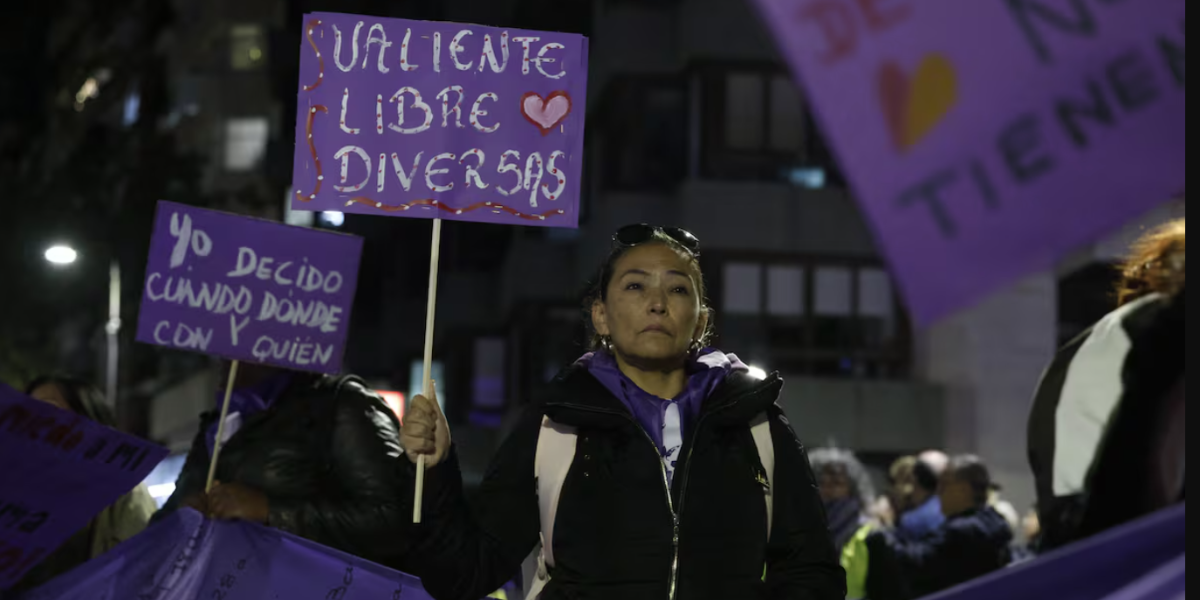 En varios países las mujeres se unieron para exigir la erradicación de la violencia de género en las marchas por el 25N