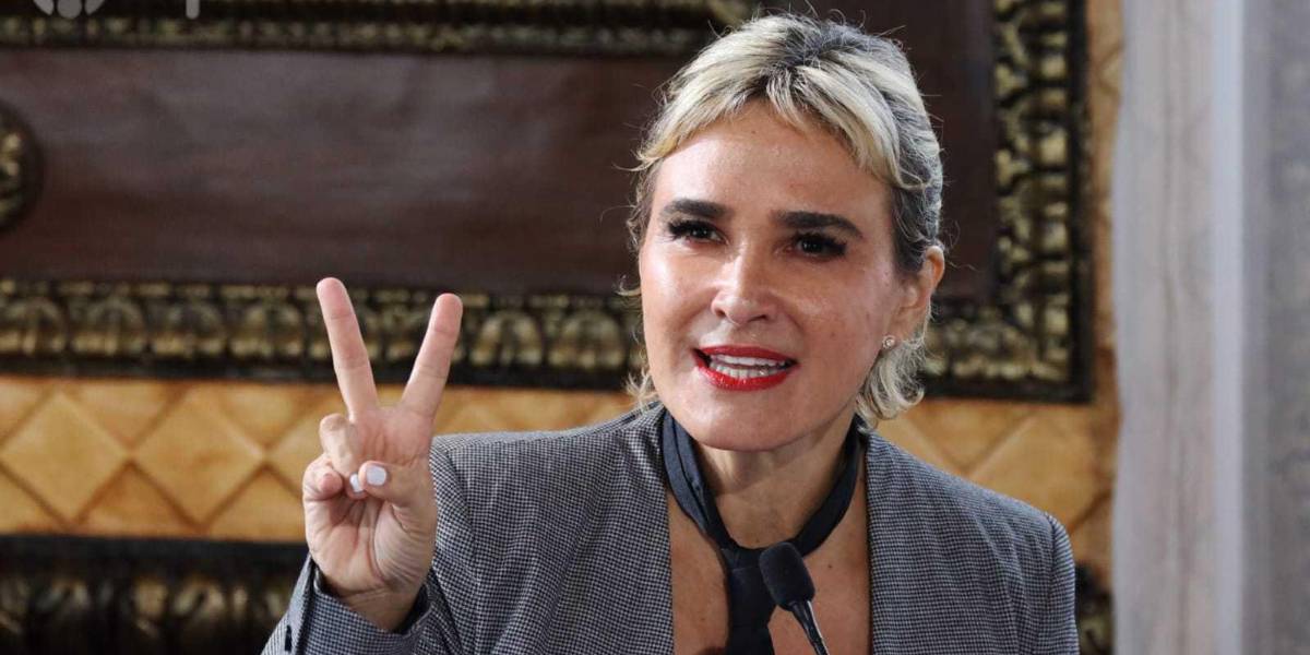 Cynthia Viteri asegura que deja dinero en el Municipio de Guayaquil y obras en ejecución