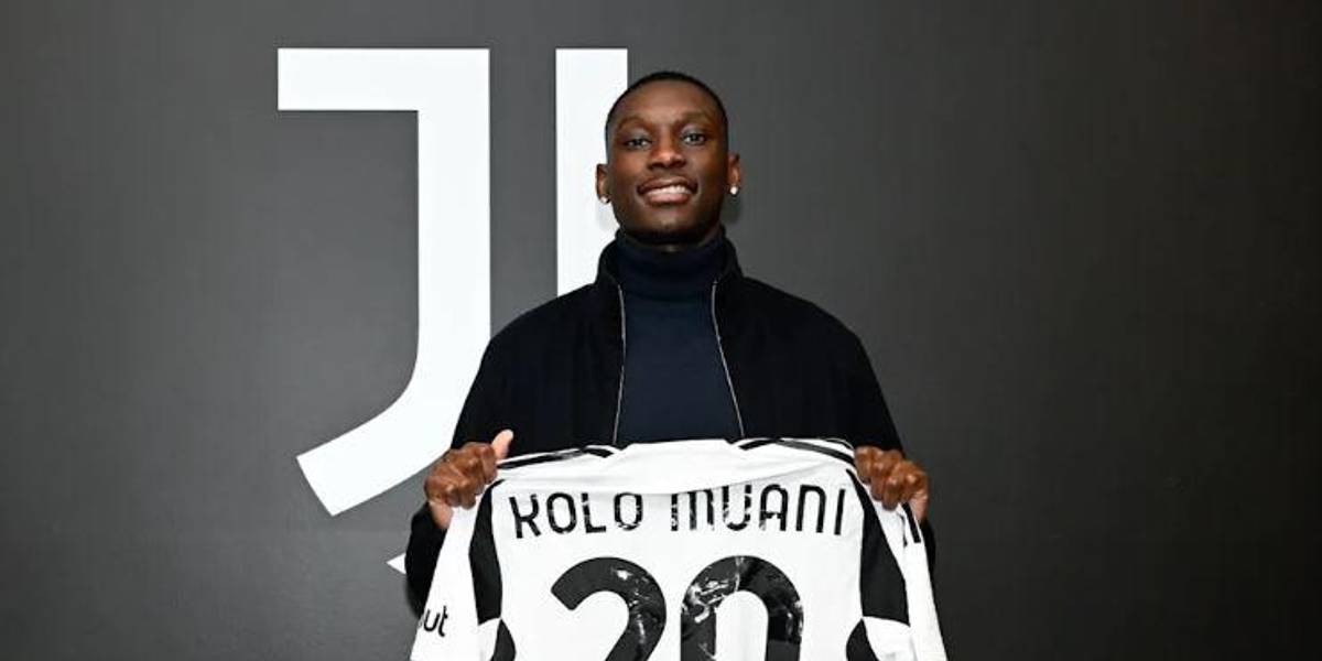 La Juventus presenta al francés Kolo Muani