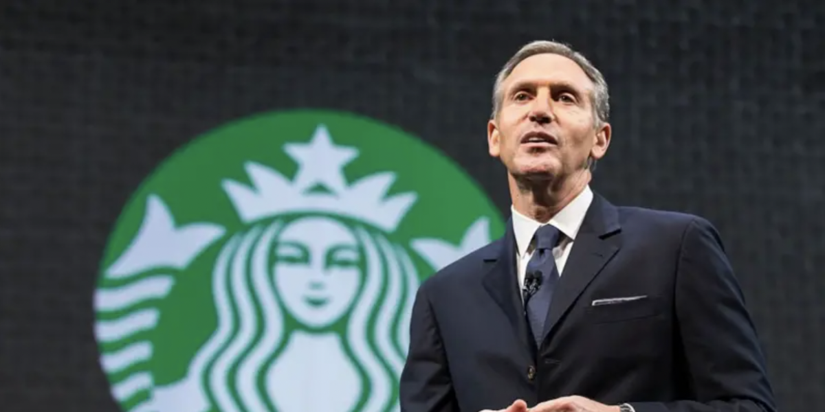 Los crecientes problemas que enfrenta Starbucks, la cadena global de café cuyas ventas cayeron en todo el mundo