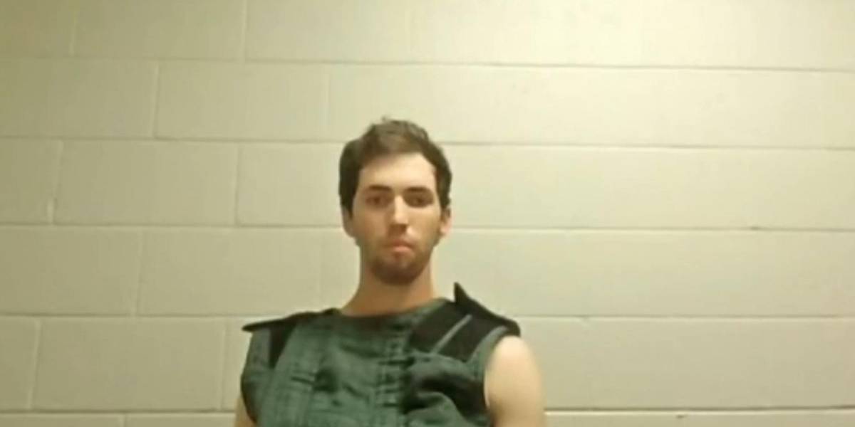 Los siete cargos de los que acusan a Tyler Robinson, sospechoso de asesinar al comentarista conservador Charlie Kirk