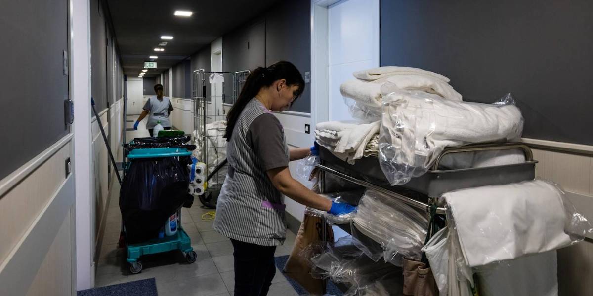 Trabajadores del sector turístico serán vacunados desde el 15 de junio