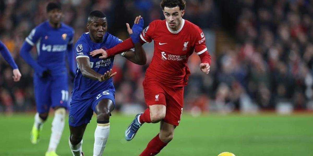 Liverpool vence al Chelsea de Caicedo y se lleva la Copa de la Liga de Inglaterra