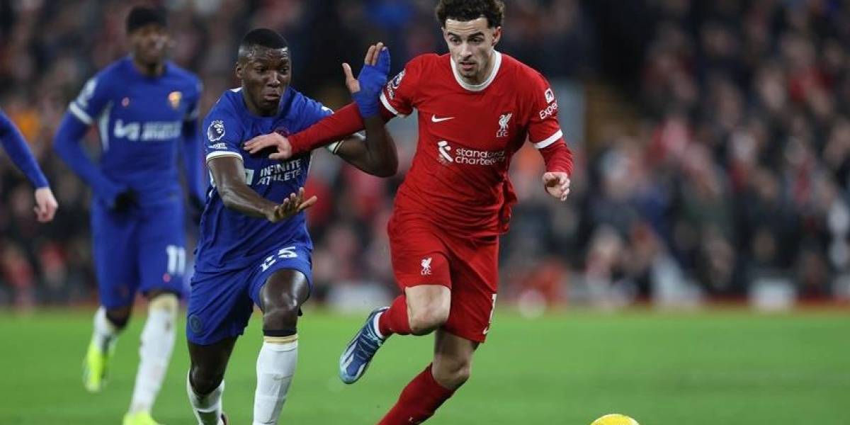 Liverpool vence al Chelsea de Caicedo y se lleva la Copa de la Liga de Inglaterra