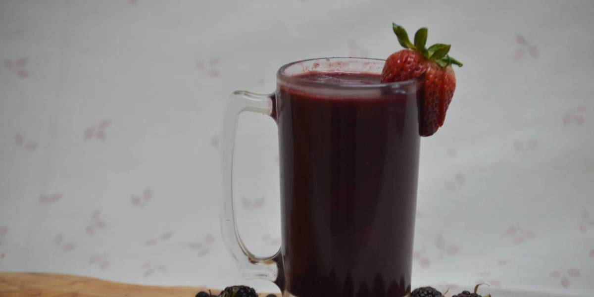 ¿Cuánto cuesta el litro de colada morada en Quito?