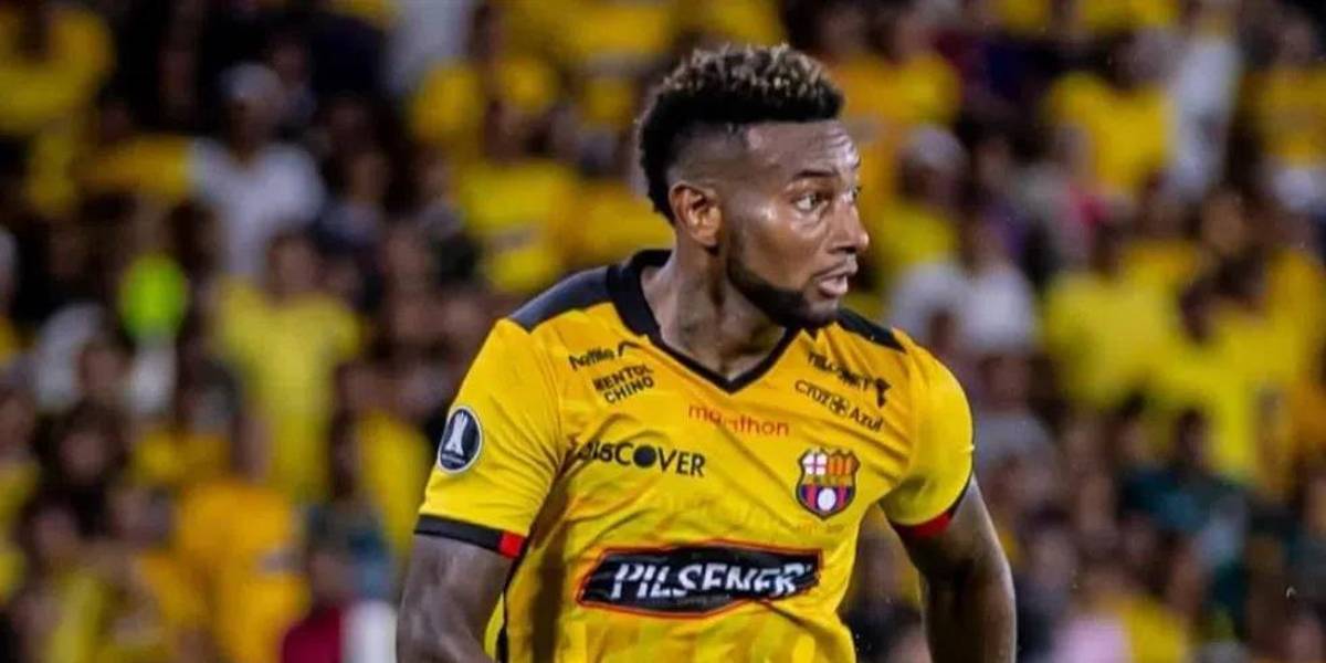 Gustavo Vallecilla es suspendido tres fechas y se perderá los partidos contra Independiente del Valle y Liga de Quito