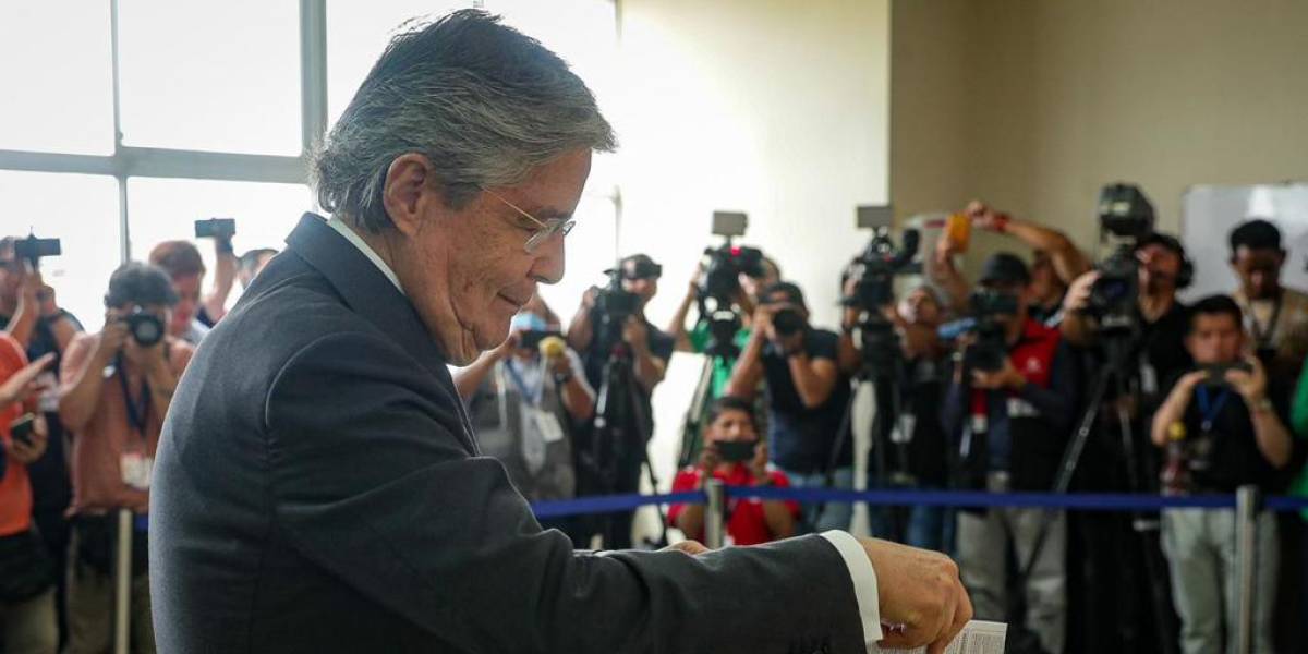 Elecciones Ecuador 2023: Presidente Guillermo Lasso ejerció su derecho al voto en Guayaquil