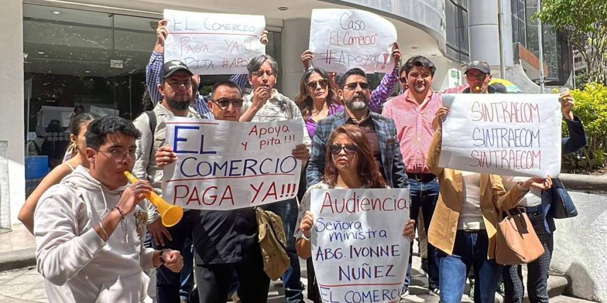 Los trabajadores de El Comercio denuncian que la empresa usa 'maniobras judiciales' para evadir sus responsabilidades