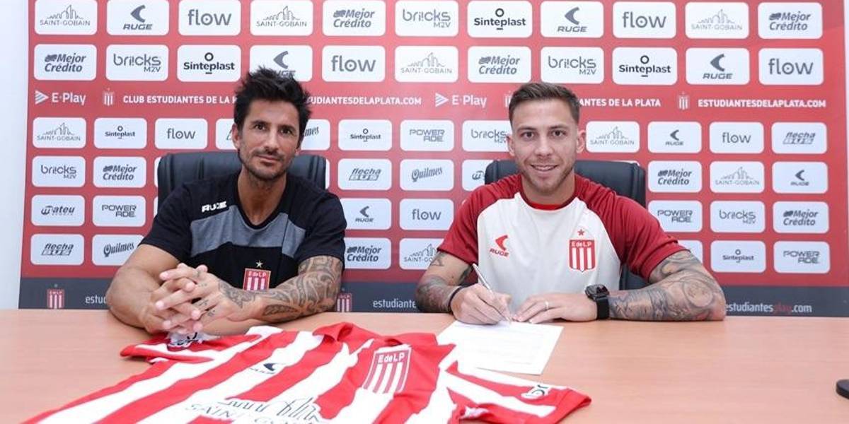 Estudiantes de La Plata presentó oficialmente a Ezequiel Piovi