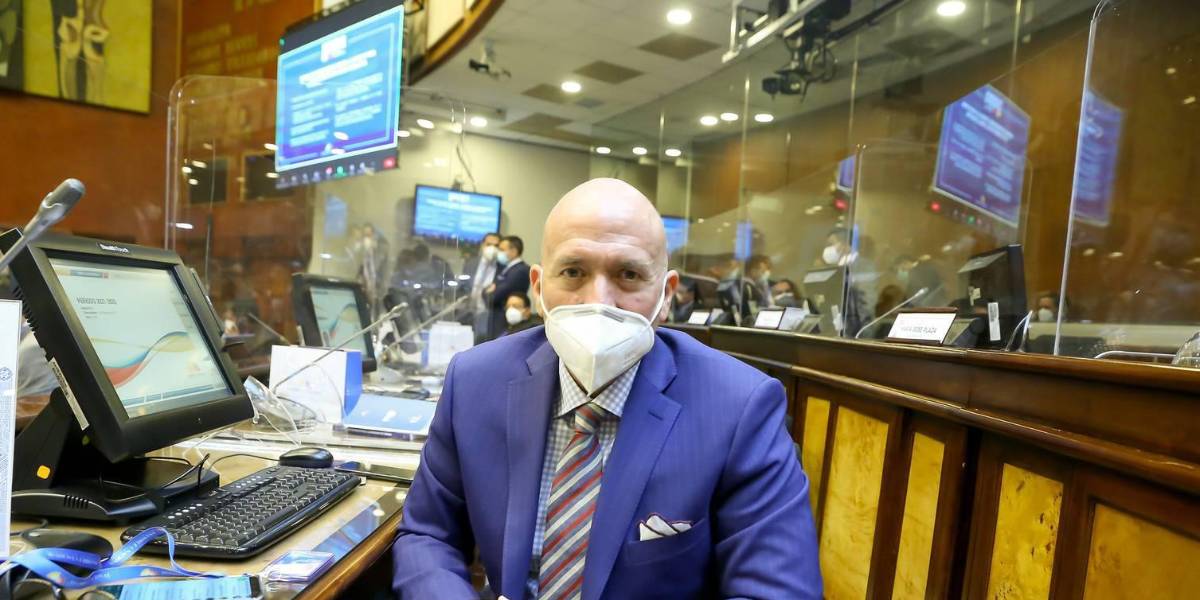 Murió el exministro de Gobierno, César Monge