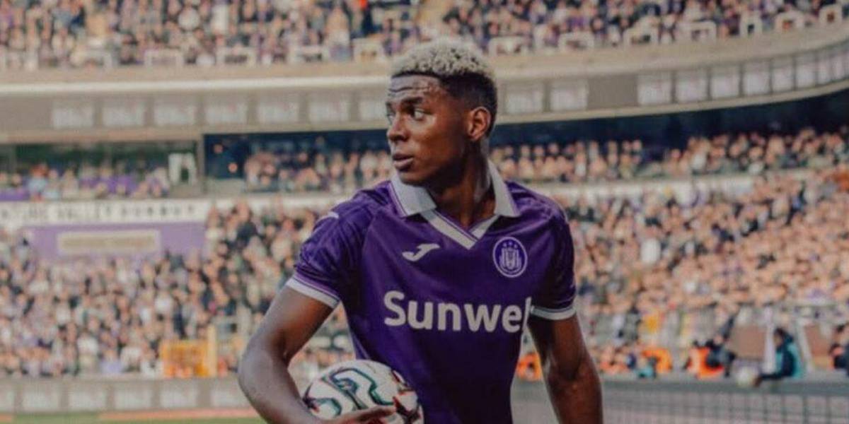 Nilson Angulo despierta interés en la Premier League: Manchester United y Tottenham lo siguen de cerca