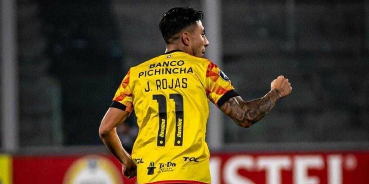 Joao Rojas tendría cuatro meses de recuperación
