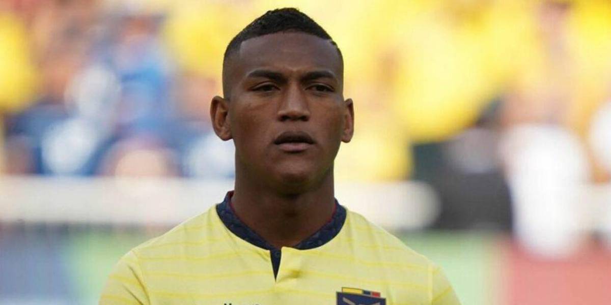 Carlos Gruezo entrena con Liga de Quito